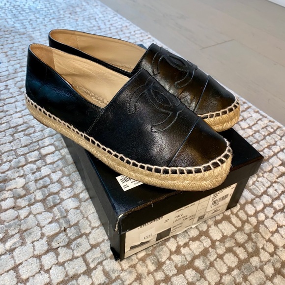CHANEL Shoes - CHANEL BLACK LAMBSKIN ESPADRILLES (37)